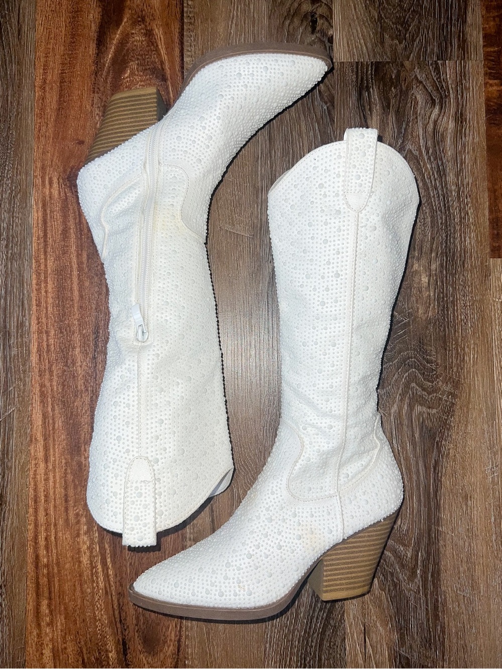 White Faux Pearl Encrusted Knee High Western Cowboy Pointed Toe Boots, Size 5.5 - Picture 5 of 8